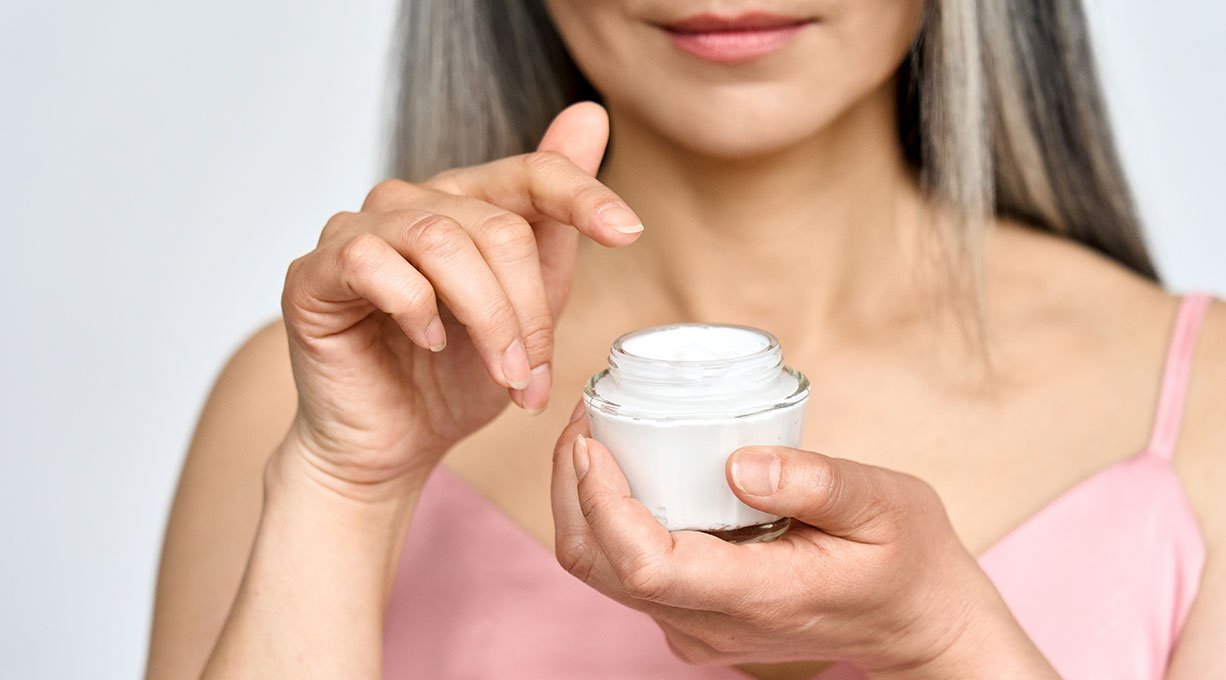 Tratamiento de acne tardio en la mujer