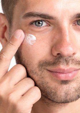 crema hidratante facial hombre