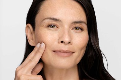 por-que-crece-vello-en-ciertas-zonas-del-rostro-durante-la-menopausia
