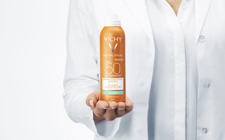 how-to-invisible-hydrating-mist